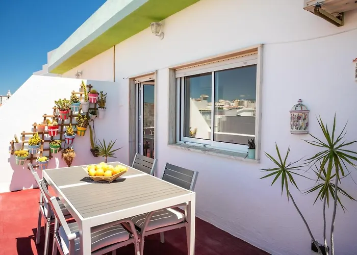 Dreamers Duplex With Seaview Apartmán Faro