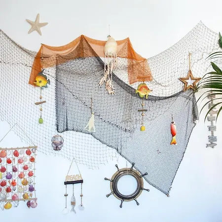 Dreamers Duplex With Seaview *