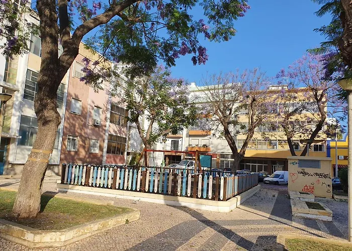 Dreamers Duplex With Seaview ファロ